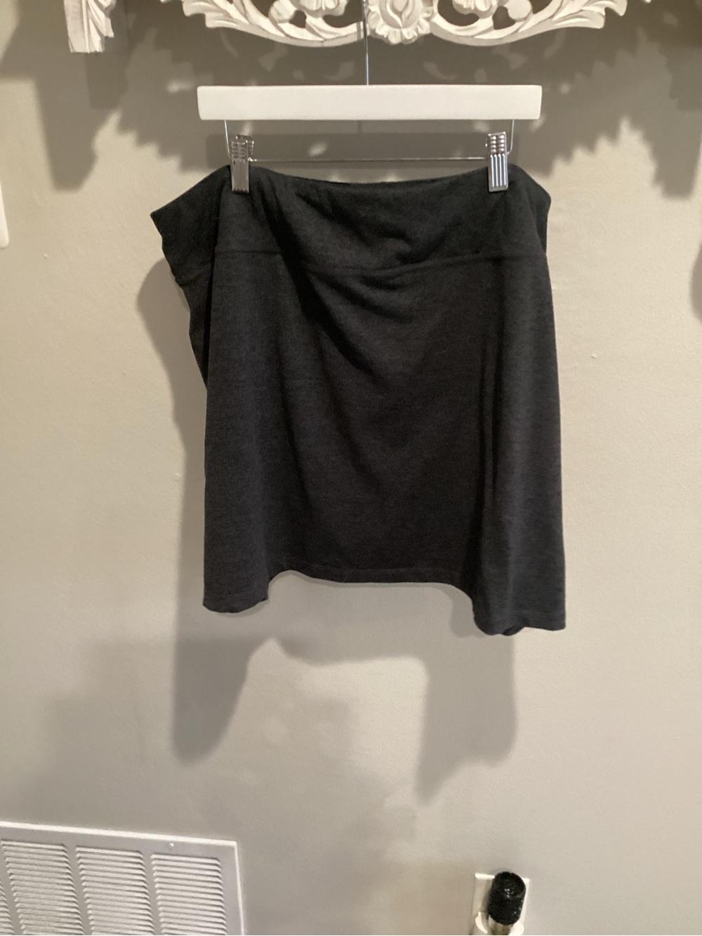 Classic Black Women's Knit Skirt